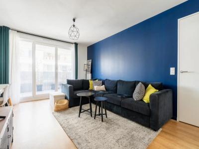 For sale Pantin 4 rooms 76 m2 Seine saint denis (93500) photo 2