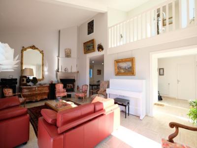 For sale Saint-priest-en-jarez 8 rooms 200 m2 Loire (42270) photo 3