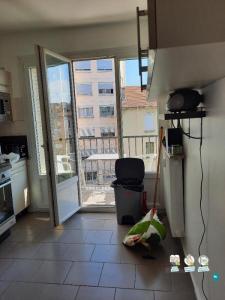 For rent Lyon-3eme-arrondissement 3 rooms 60 m2 Rhone (69003) photo 2