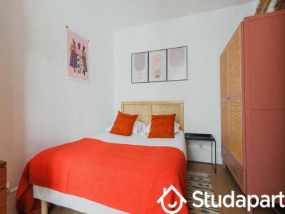 Louer Appartement 28 m2 Paris-7eme-arrondissement