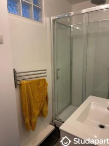 For rent Villenave-d'ornon 1 room 72 m2 Gironde (33140) photo 0