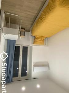 For rent Toulon 1 room 10 m2 Var (83000) photo 0