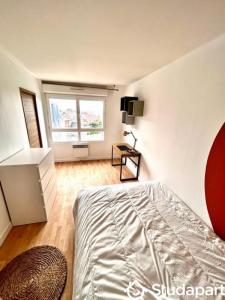 For rent Amiens 1 room 11 m2 Somme (80000) photo 4