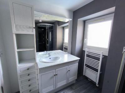 For sale Pont Rousseau 4 rooms 61 m2 Loire atlantique (44400) photo 4