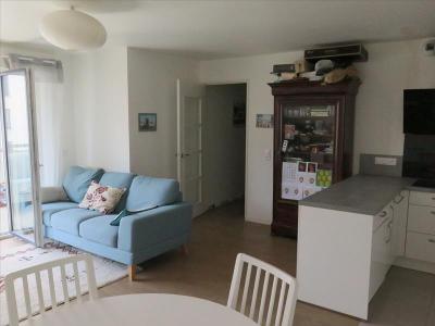 For rent Suresnes 4 rooms 81 m2 Hauts de Seine (92150) photo 0