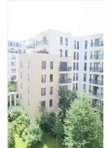 For rent Suresnes 4 rooms 81 m2 Hauts de Seine (92150) photo 1