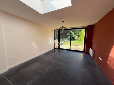 For sale Lambersart 5 rooms 125 m2 Nord (59130) photo 2