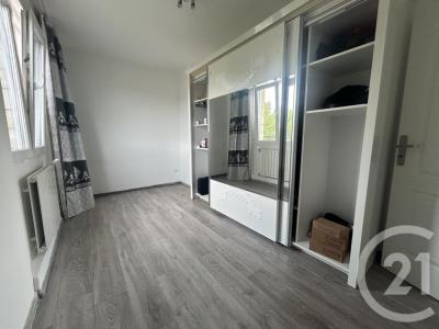 For sale Creil 3 rooms 52 m2 Oise (60100) photo 4