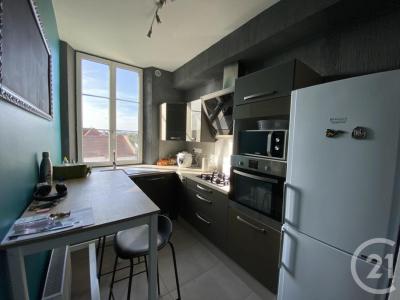 Louer Appartement Pont-sainte-maxence 710 euros