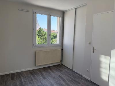 For sale Venissieux 2 rooms 48 m2 Rhone (69200) photo 2