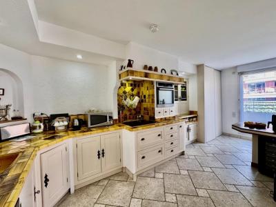 For sale Nice 4 rooms 98 m2 Alpes Maritimes (06200) photo 3