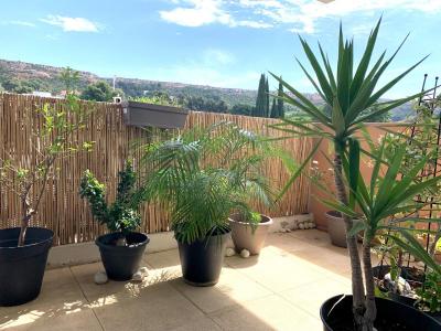 For sale Vitrolles 3 rooms 70 m2 Bouches du Rhone (13127) photo 0