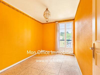 For sale Marseille-13eme-arrondissement 3 rooms 73 m2 Bouches du Rhone (13013) photo 2