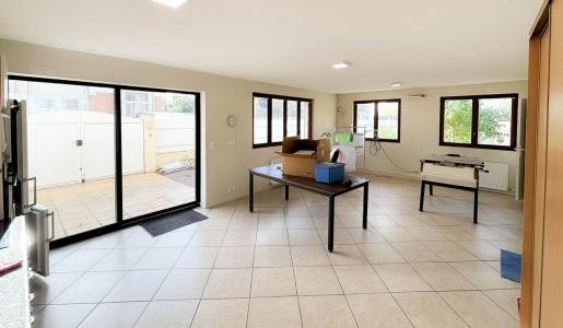 For sale PETIT CLAMART 7 rooms 197 m2 Hauts de Seine (92140) photo 0