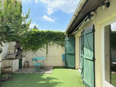 For sale Bordeaux 7 rooms 156 m2 Gironde (33300) photo 2