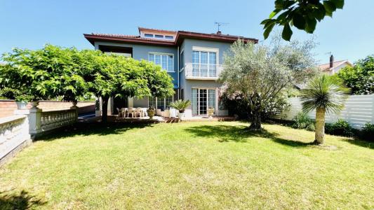 For sale Albi 8 rooms 210 m2 Tarn (81000) photo 2