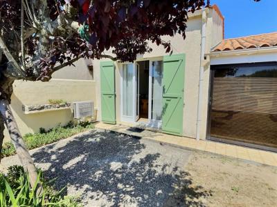 For sale Saint-denis-d'oleron 3 rooms 53 m2 Charente maritime (17650) photo 1