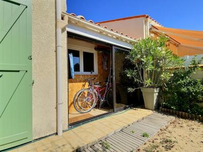 For sale Saint-denis-d'oleron 3 rooms 53 m2 Charente maritime (17650) photo 2