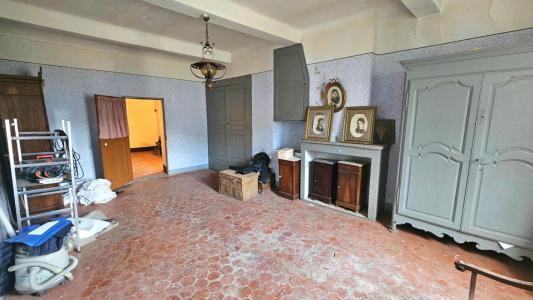 Annonce Vente 8 pices Maison Claviers 83