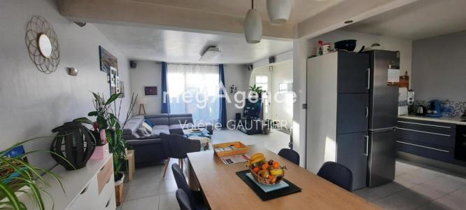 For sale Naveil 4 rooms 87 m2 Loir et cher (41100) photo 0