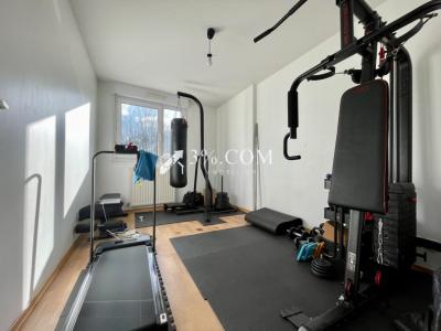 For sale Strasbourg 3 rooms 68 m2 Bas rhin (67200) photo 3