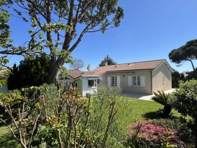 For sale RSIDENTIEL 5 rooms 120 m2 Lot et garonne (47320) photo 0