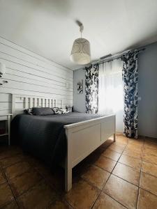 For sale PROCHE GOUDARGUES 5 rooms 144 m2 Gard (30630) photo 3
