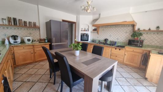For sale CALME 8 rooms 340 m2 Ain (01320) photo 3