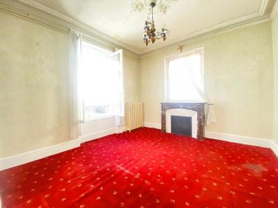 For sale Vichy 11 rooms 215 m2 Allier (03200) photo 1
