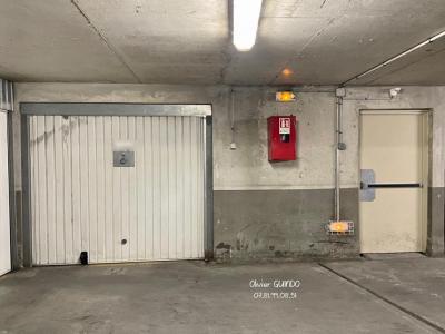 For sale Montpellier 3 rooms 74 m2 Herault (34000) photo 2