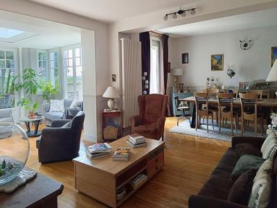 For sale Bry-sur-marne 12 rooms 300 m2 Val de Marne (94360) photo 2