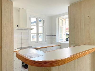 For sale Marsilly 4 rooms 98 m2 Charente maritime (17137) photo 3