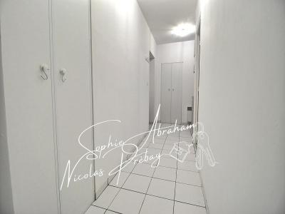 For sale Angerville 3 rooms 53 m2 Essonne (91670) photo 4