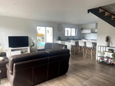 For sale Queven 7 rooms 144 m2 Morbihan (56530) photo 1
