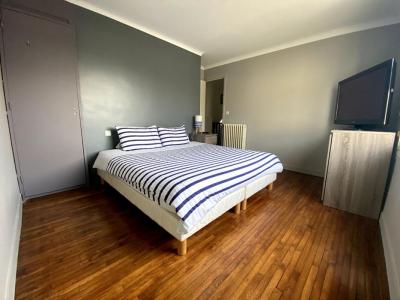 For sale Lorient 5 rooms 104 m2 Morbihan (56100) photo 1