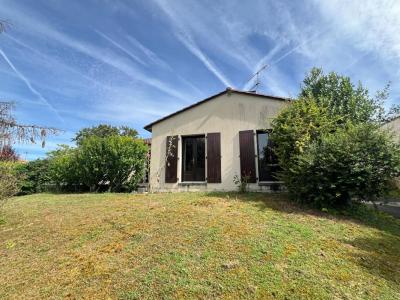 For sale Voeuil-et-giget 5 rooms 135 m2 Charente (16400) photo 2