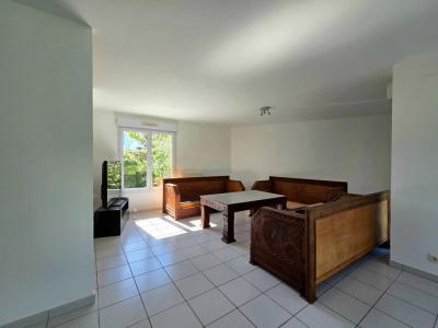 For sale Angers 6 rooms 120 m2 Maine et loire (49000) photo 2