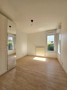 For sale Angers 6 rooms 120 m2 Maine et loire (49000) photo 4