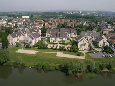 Louer Appartement 98 m2 Charleville-mezieres
