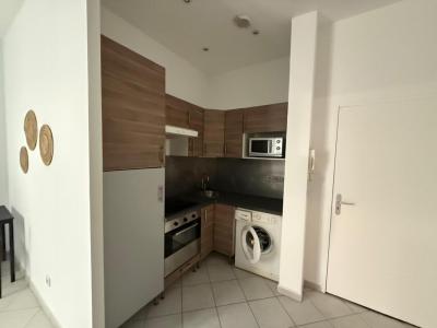 Louer Appartement 32 m2 Marseille-2eme-arrondissement