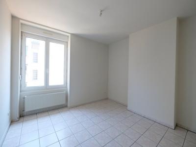 Louer Appartement 85 m2 Saint-etienne