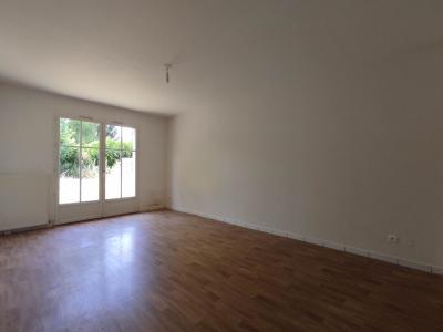 For sale Salon 4 rooms 78 m2 Aube (10700) photo 2