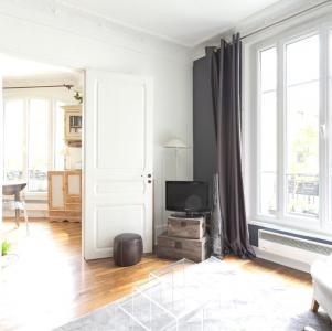 For rent Paris-6eme-arrondissement 2 rooms 47 m2 Paris (75006) photo 1