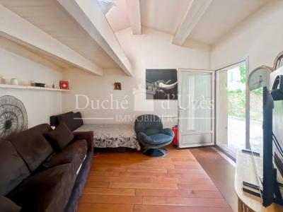For sale Uzes 2 rooms 46 m2 Gard (30700) photo 2