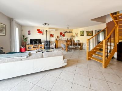 For sale Uzes 5 rooms 110 m2 Gard (30700) photo 4