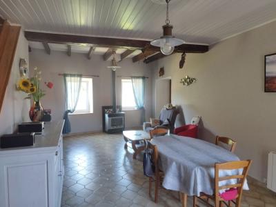 For sale 9 rooms 179 m2 Loire (42520) photo 0
