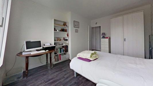 For sale 2 rooms 45 m2 Paris (75019) photo 1