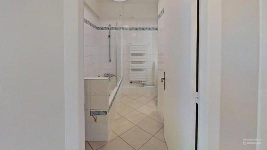 For sale 3 rooms 65 m2 Paris (75015) photo 3