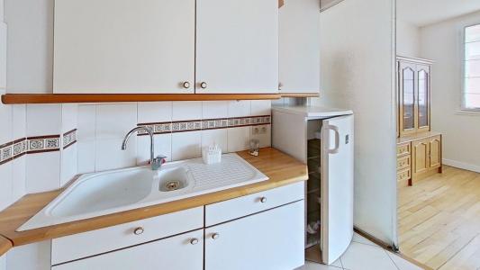 For sale 3 rooms 65 m2 Paris (75015) photo 4