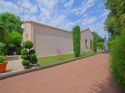 For sale 5 rooms 143 m2 Vendee (85340) photo 2